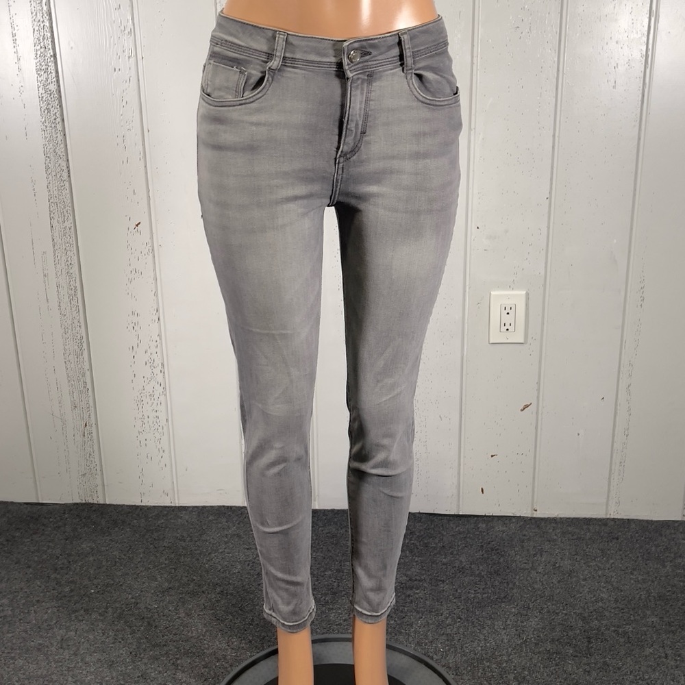 Zara Basic Women's Light Gray DenimJeans Sz 8